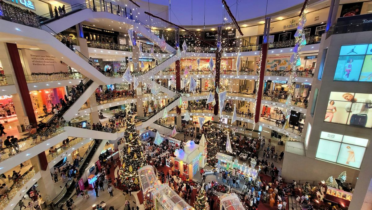 Walking Distance Shopping